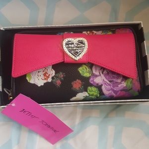 NWT Betsey Johnson wallet